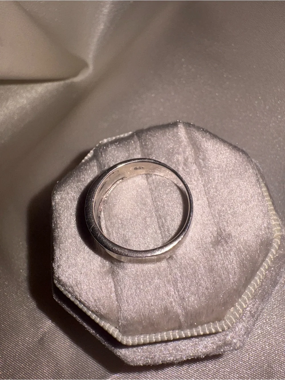 Size 7 Women’s 925 Silver Ring🩶✨